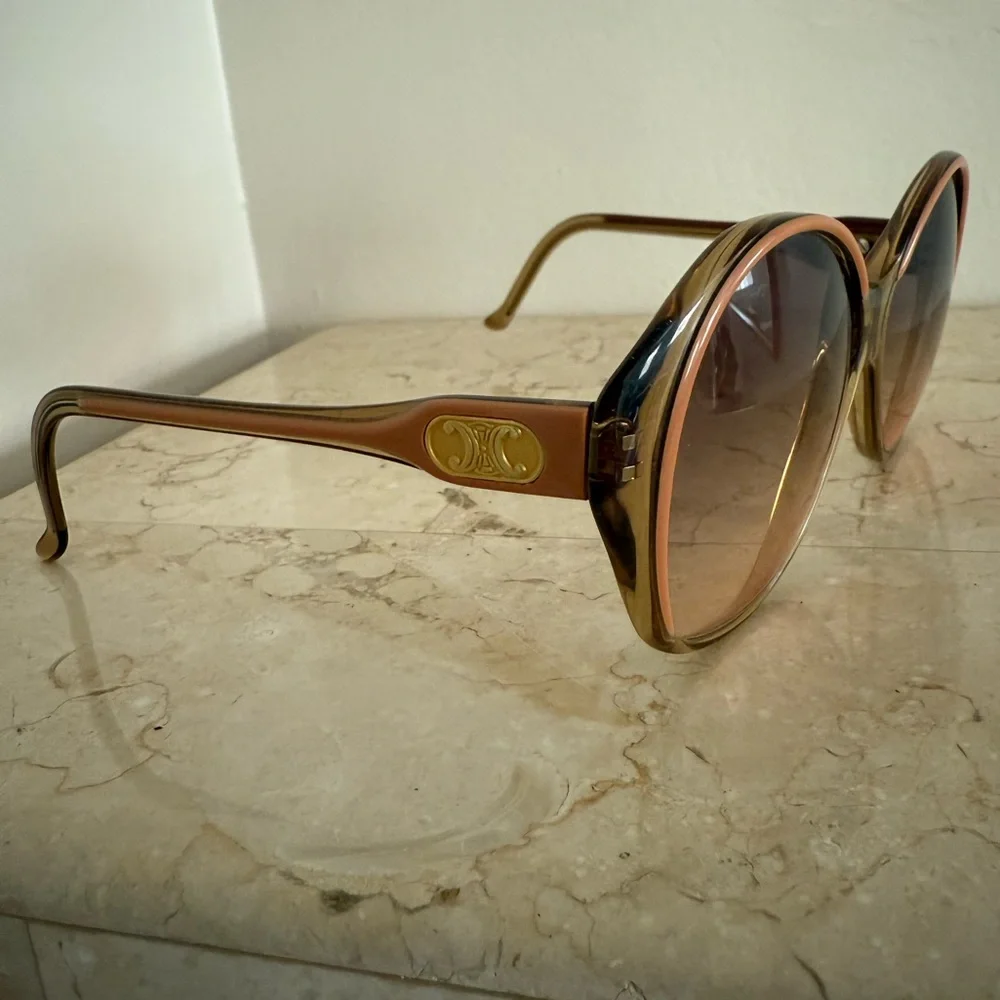 Celine Vintage Chic Oversized Sunglasses - Brown and Gold - Picture 3 of 7